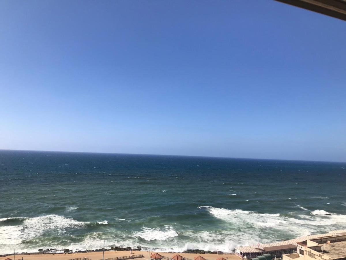 شقة فخمة فيوالبحر Luxury Panorama Sea View İskenderiye Dış mekan fotoğraf